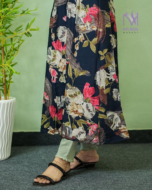 Midnight Petals - Kurti