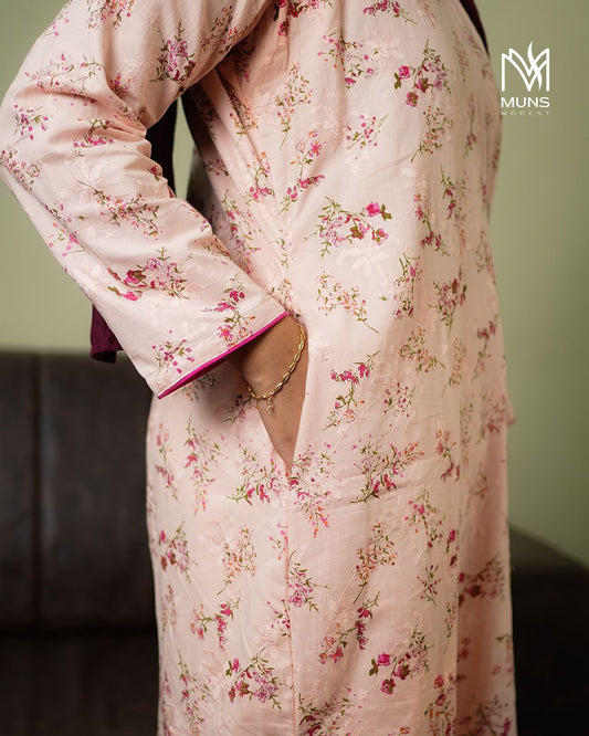 Rose Whisper Kurti