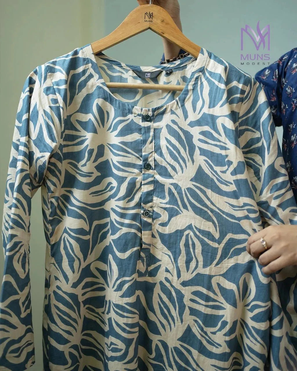 Swirly Styles - Kurti