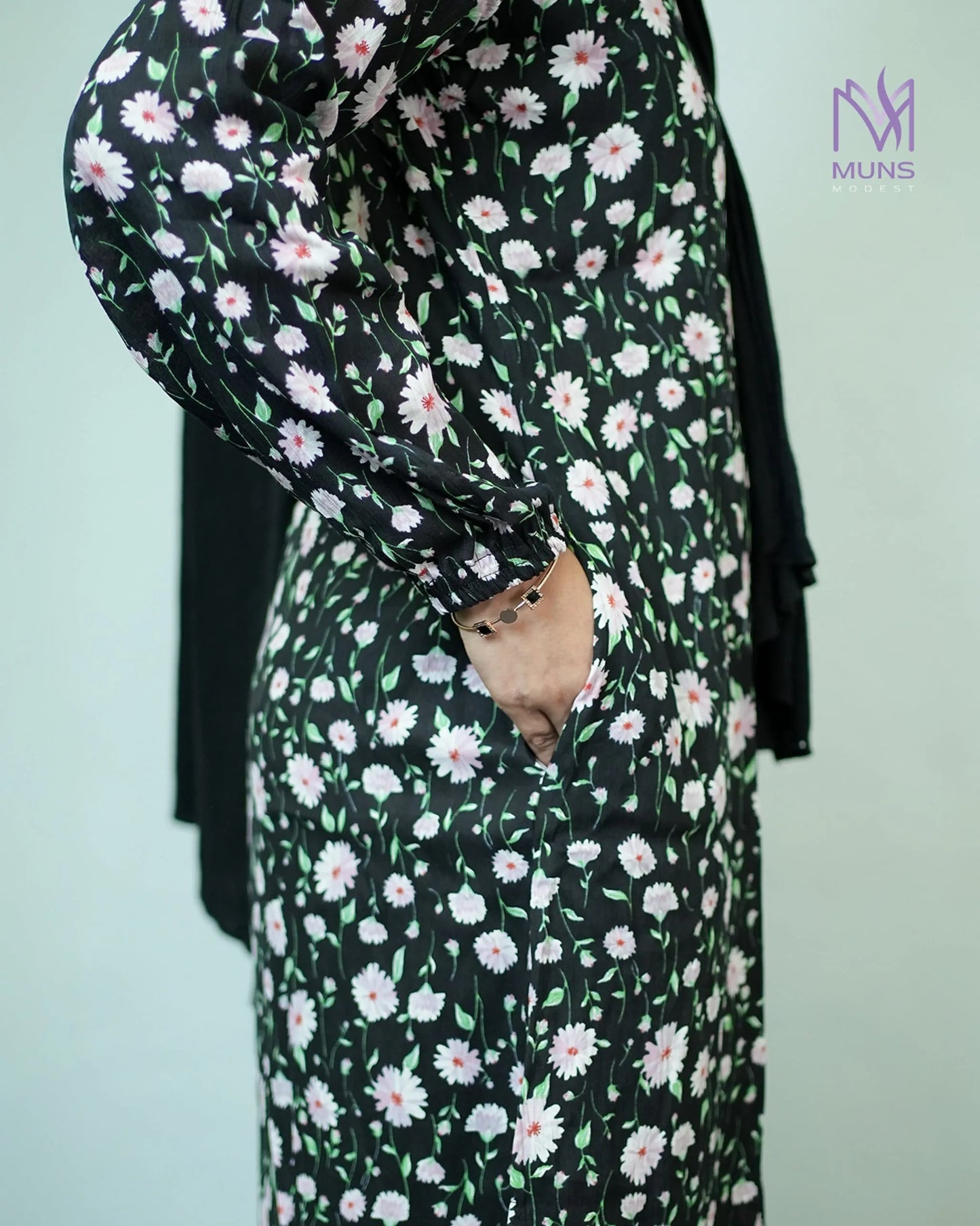 Noor Noir - Kurti