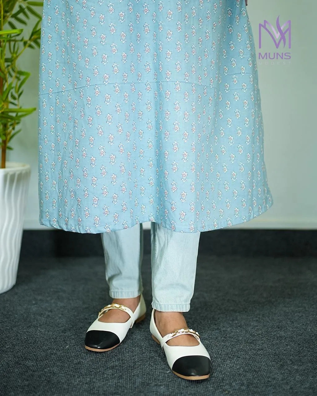 Humble Bloom - Kurti