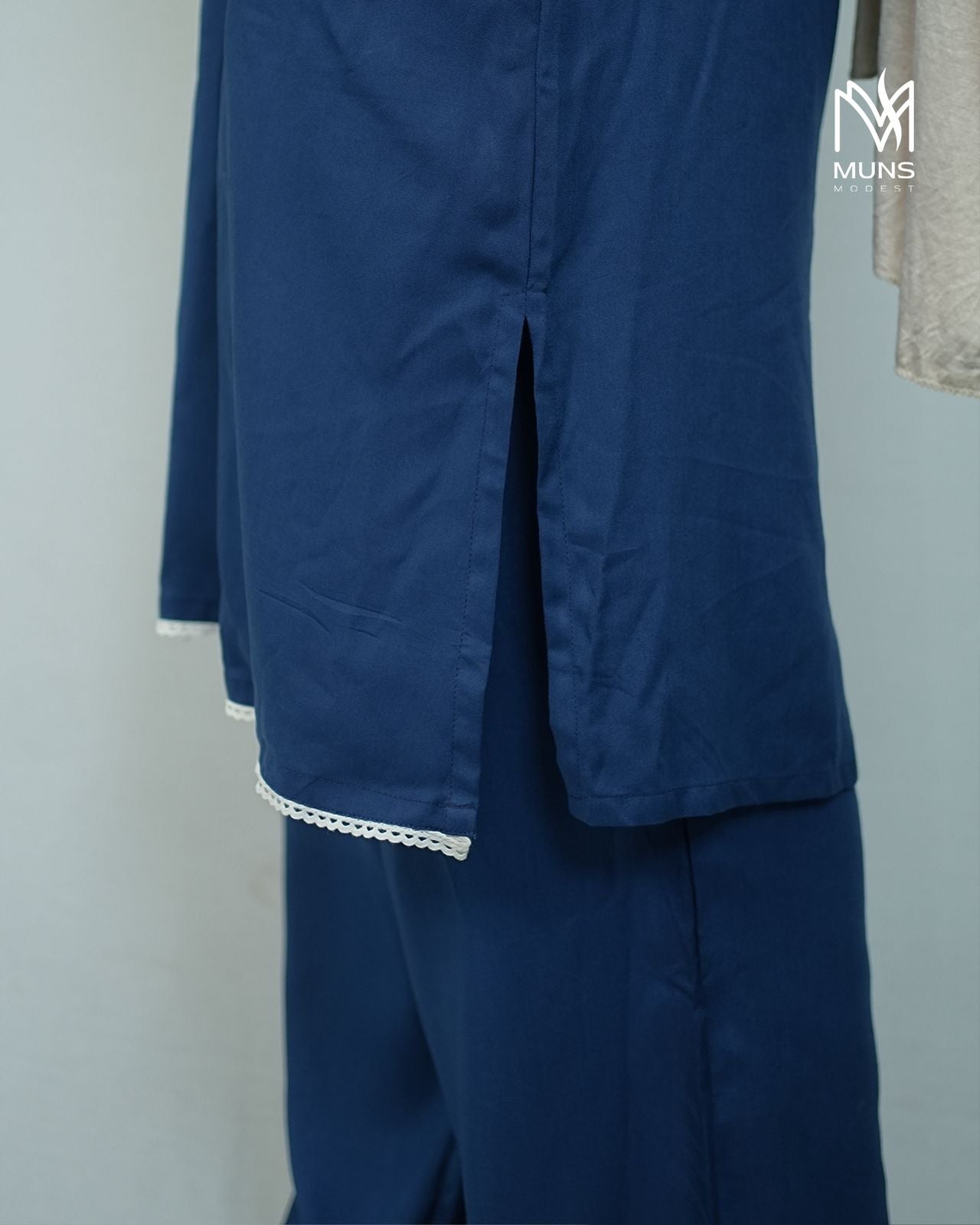 Noor Royal Blue Classic