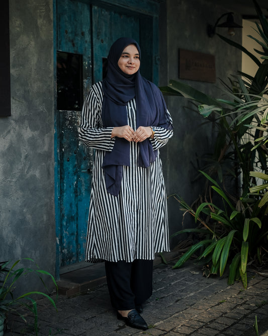 Midnight Lines Kurti