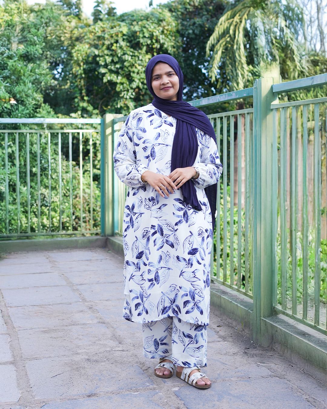 Ayla Indigo Leaf Set