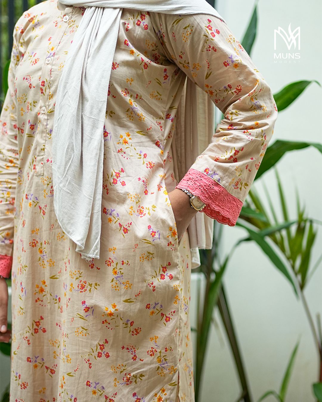 Inaara Classic Floral Kurti